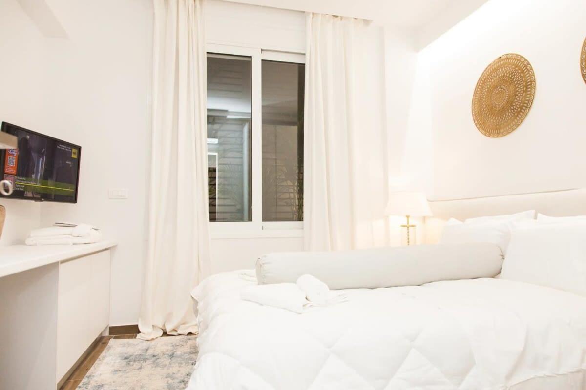 Comfortable 2 Bd Apt Near Sintagma Square アテネ エクステリア 写真