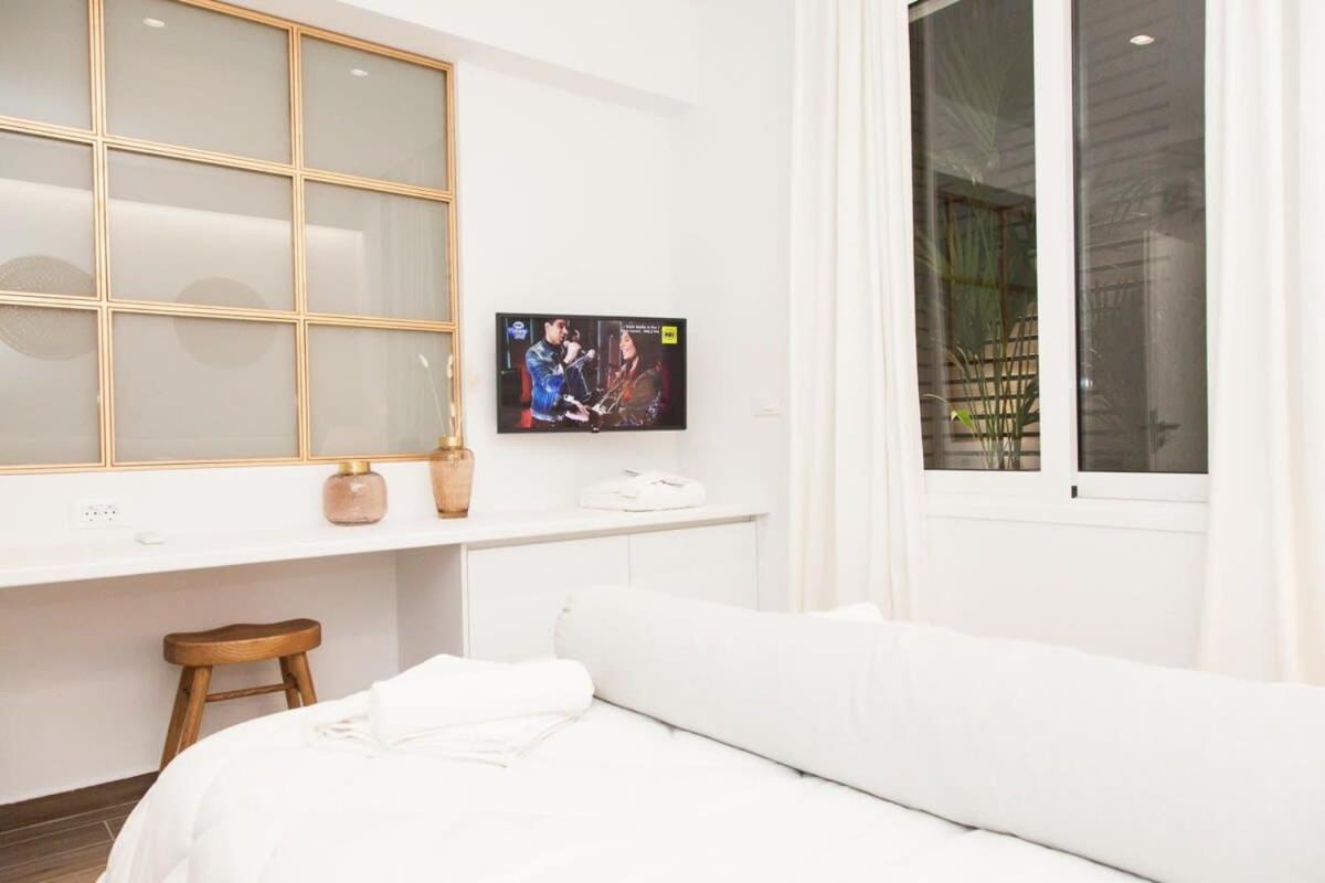 Comfortable 2 Bd Apt Near Sintagma Square アテネ エクステリア 写真
